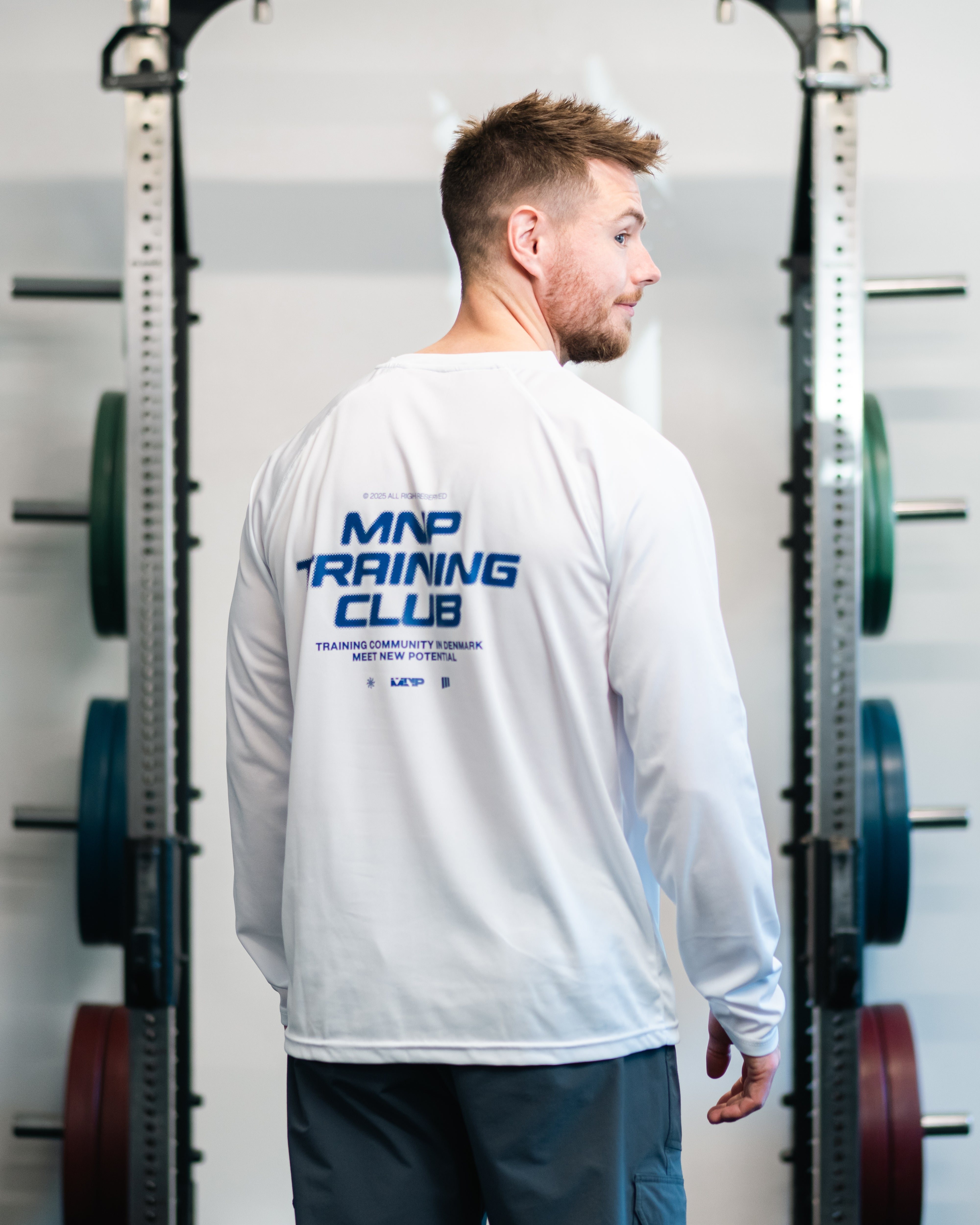 MNPTC Langærmet Løbetrøje Hvid/blå