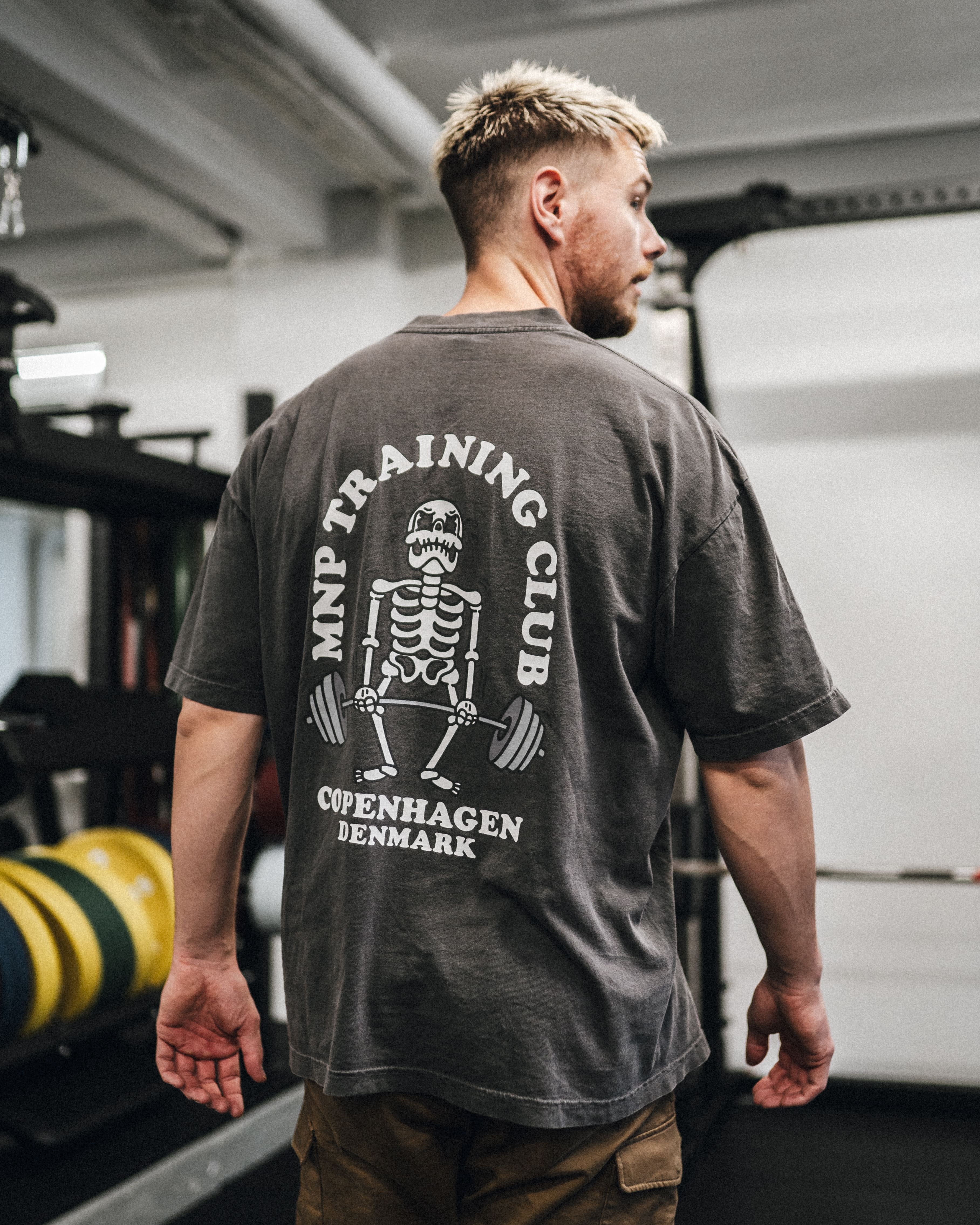 mnp training club oversize t-shirt skeleton logo