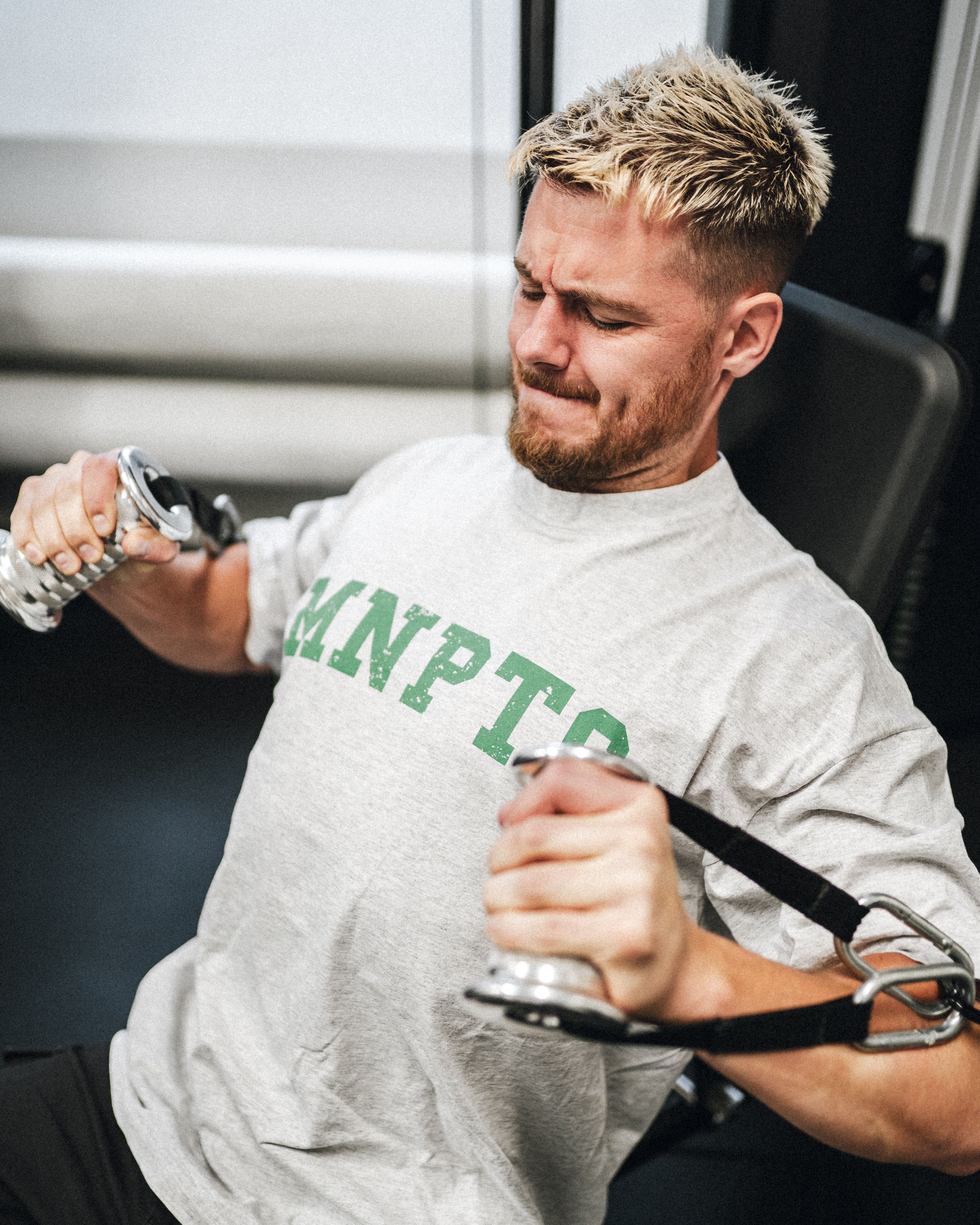 mnp training club oversize t-shirt college logo