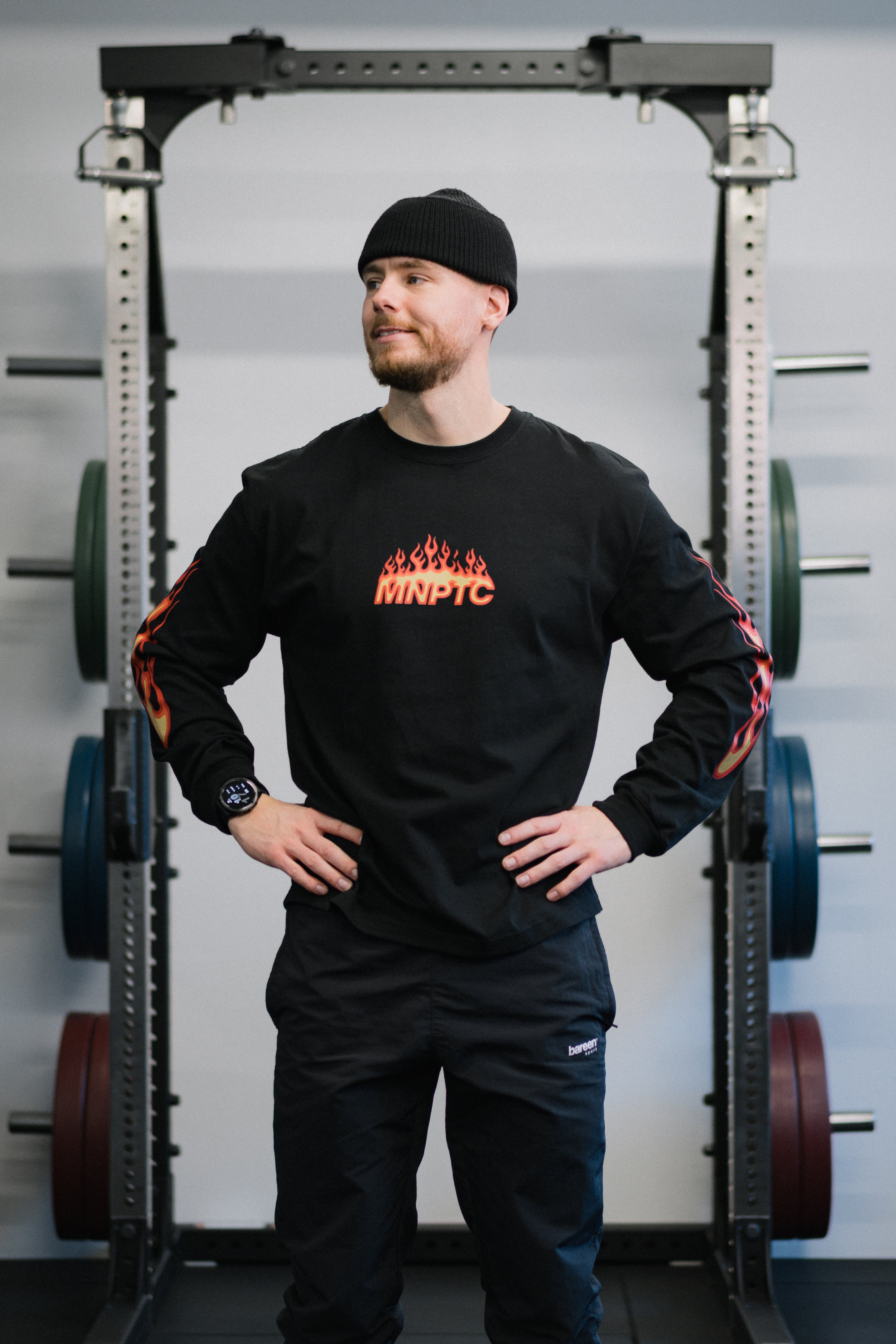 MNP Flame Longsleeve Sort